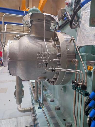 Connection to the equipment